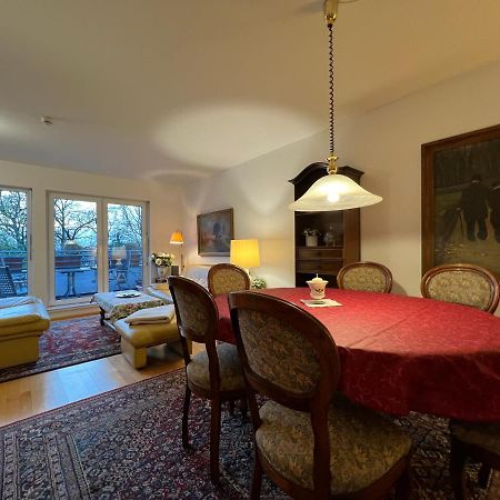 Maisonette Penthouse Fuer 8 Personen By Rabe - Free Netflix & Kostenloser Parkplatz & Grosse Terrasse Karlsruhe Bagian luar foto