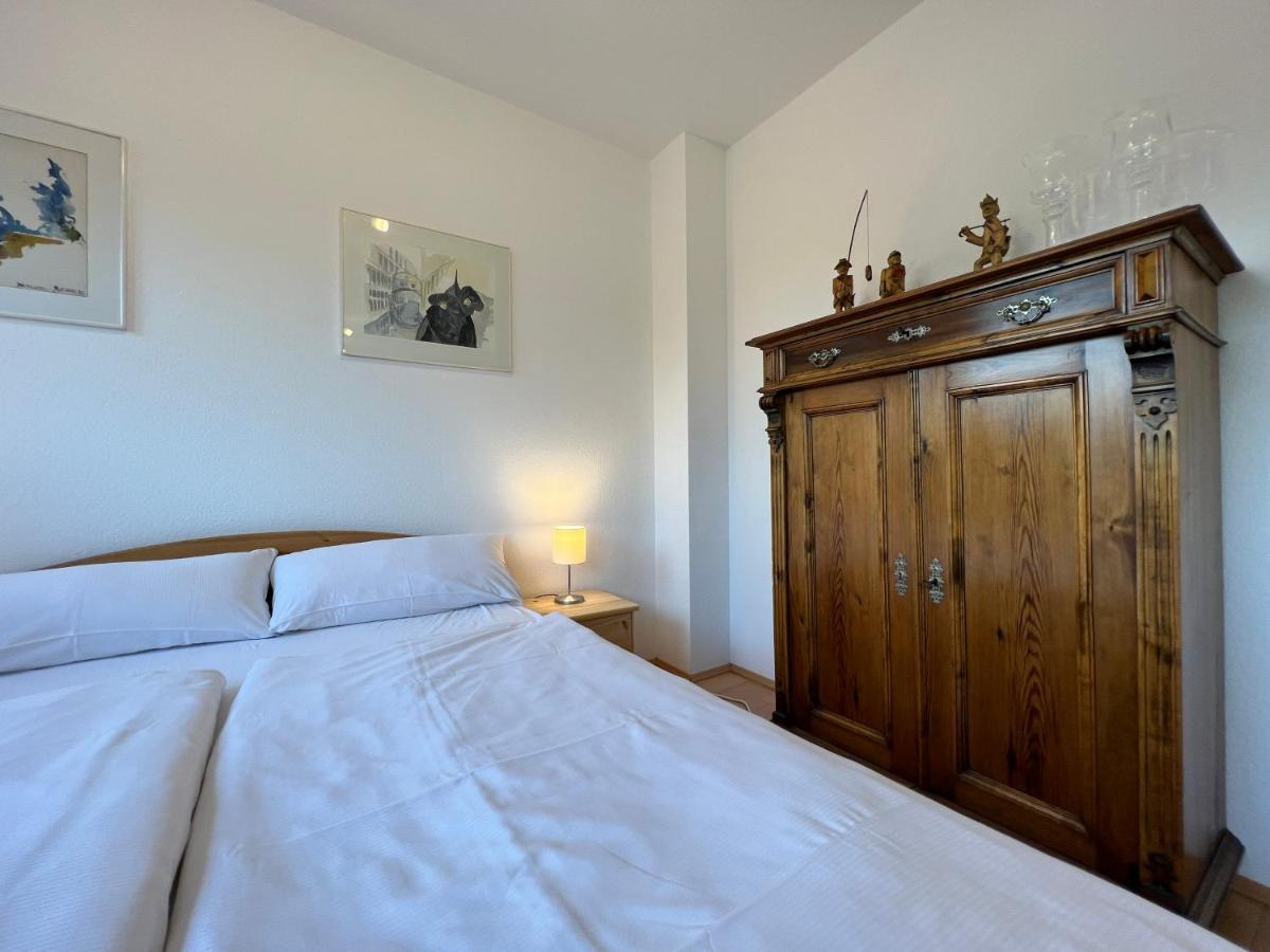 Maisonette Penthouse Fuer 8 Personen By Rabe - Free Netflix & Kostenloser Parkplatz & Grosse Terrasse Karlsruhe Bagian luar foto